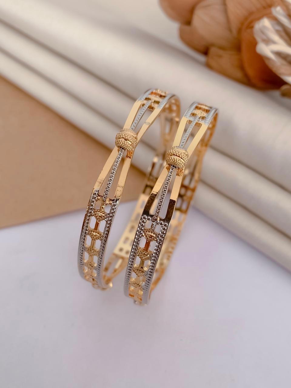 Traditional Designer Bangdi Set for Women | D-020