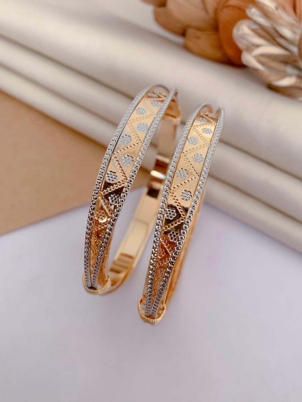 Traditional Designer Bangdi Set for Women | D-021