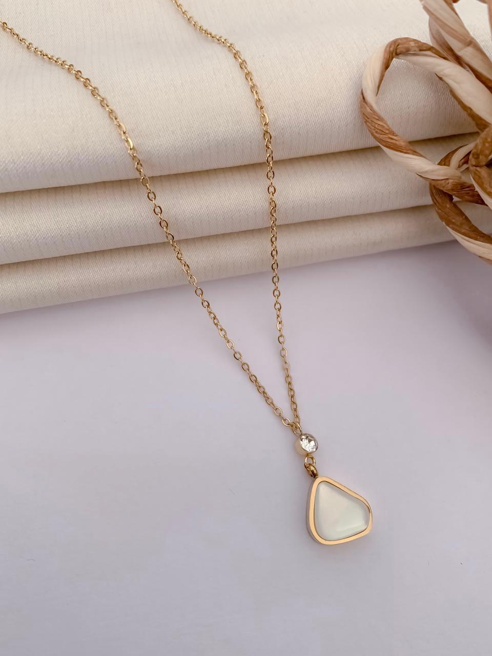 Stylish Women’s Chain | D-013