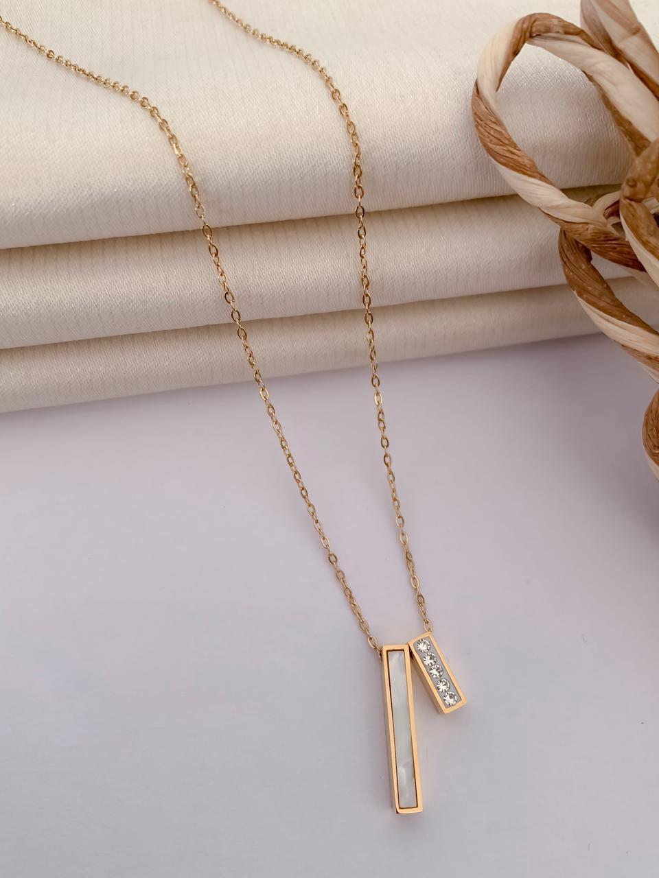 Stylish Women’s Chain | D-019