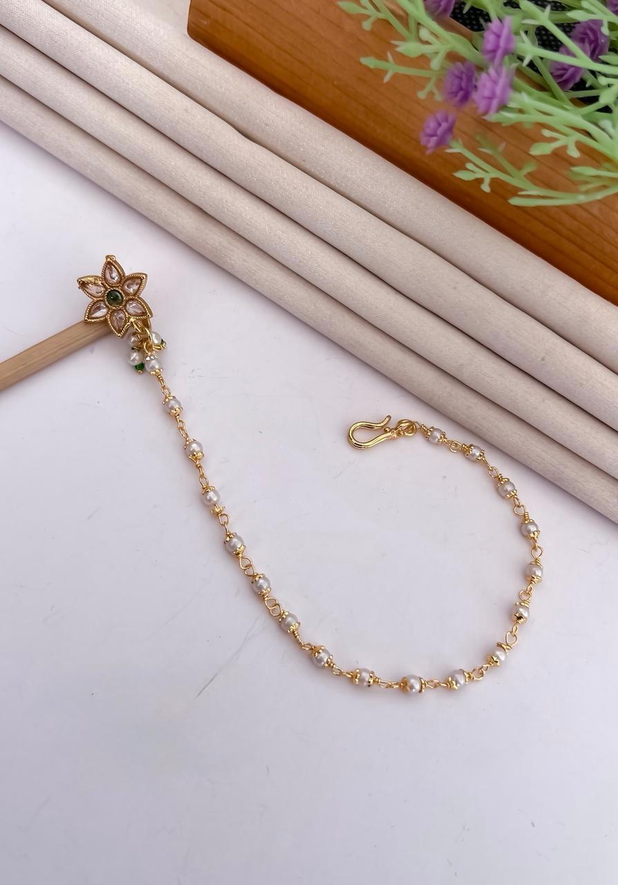 Traditional Nathdi for Women | D-013