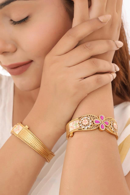 Traditional Designer Bangdi Set for Women | D-0013