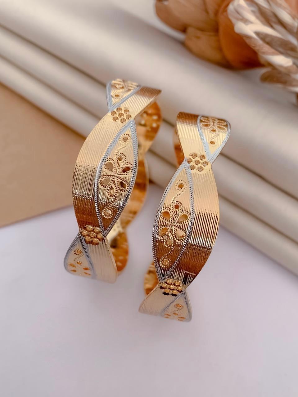 Traditional Designer Bangdi Set for Women | D-029