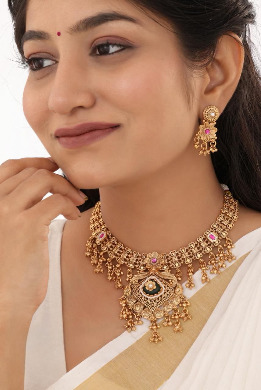 Elegant Designer Jewellery Set for Women | Wedding & Party Wear | D-011