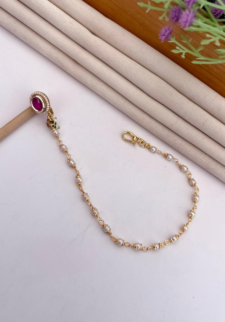 Traditional Nathdi for Women | D-004